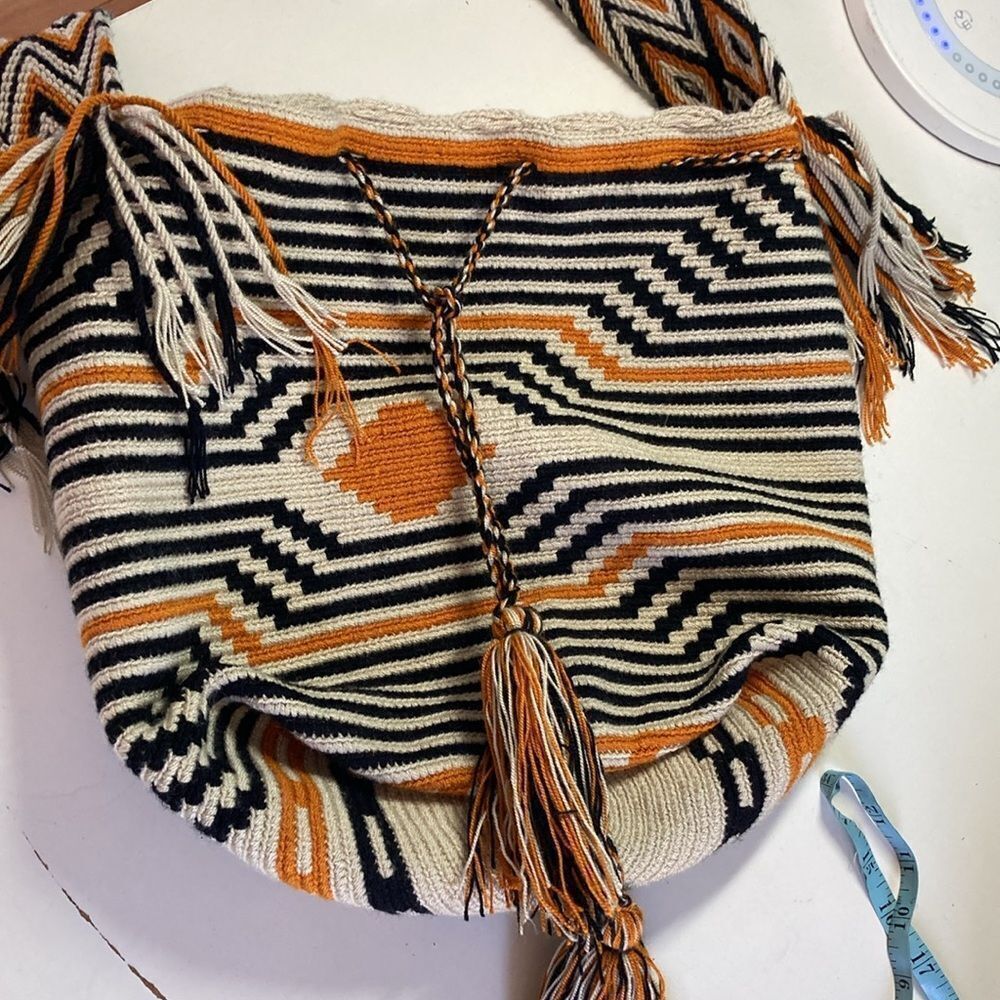 Wayuu Mochila Bag Tribal Themed Bucket Purse Perfect for Beach Summer Pool - Picture 4 of 13
